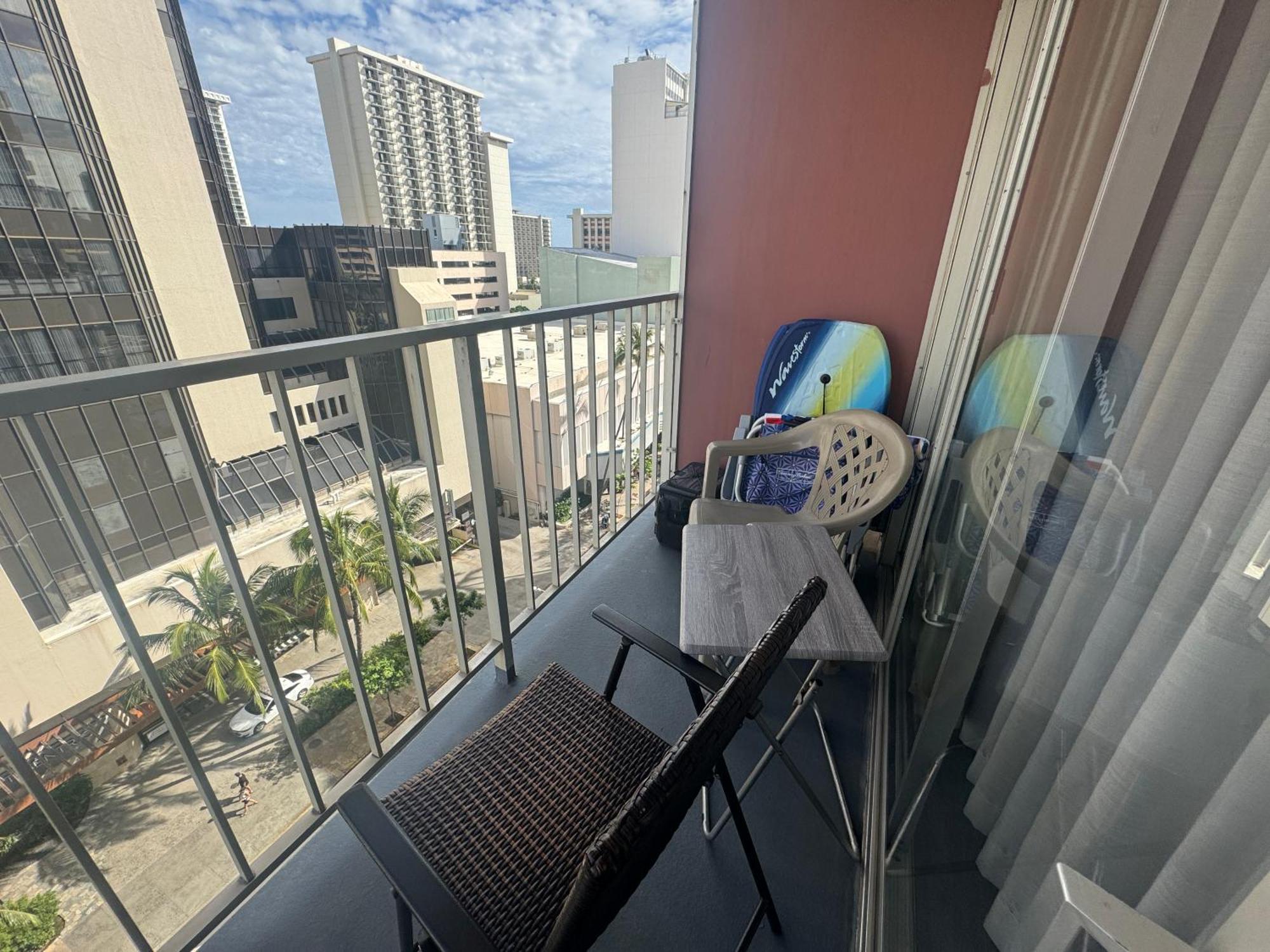 Tropical Studios At Marine Surf Waikiki - Free Parking - Best Location - Full Kitchen - Swimming Pool Honolulu Exterior foto