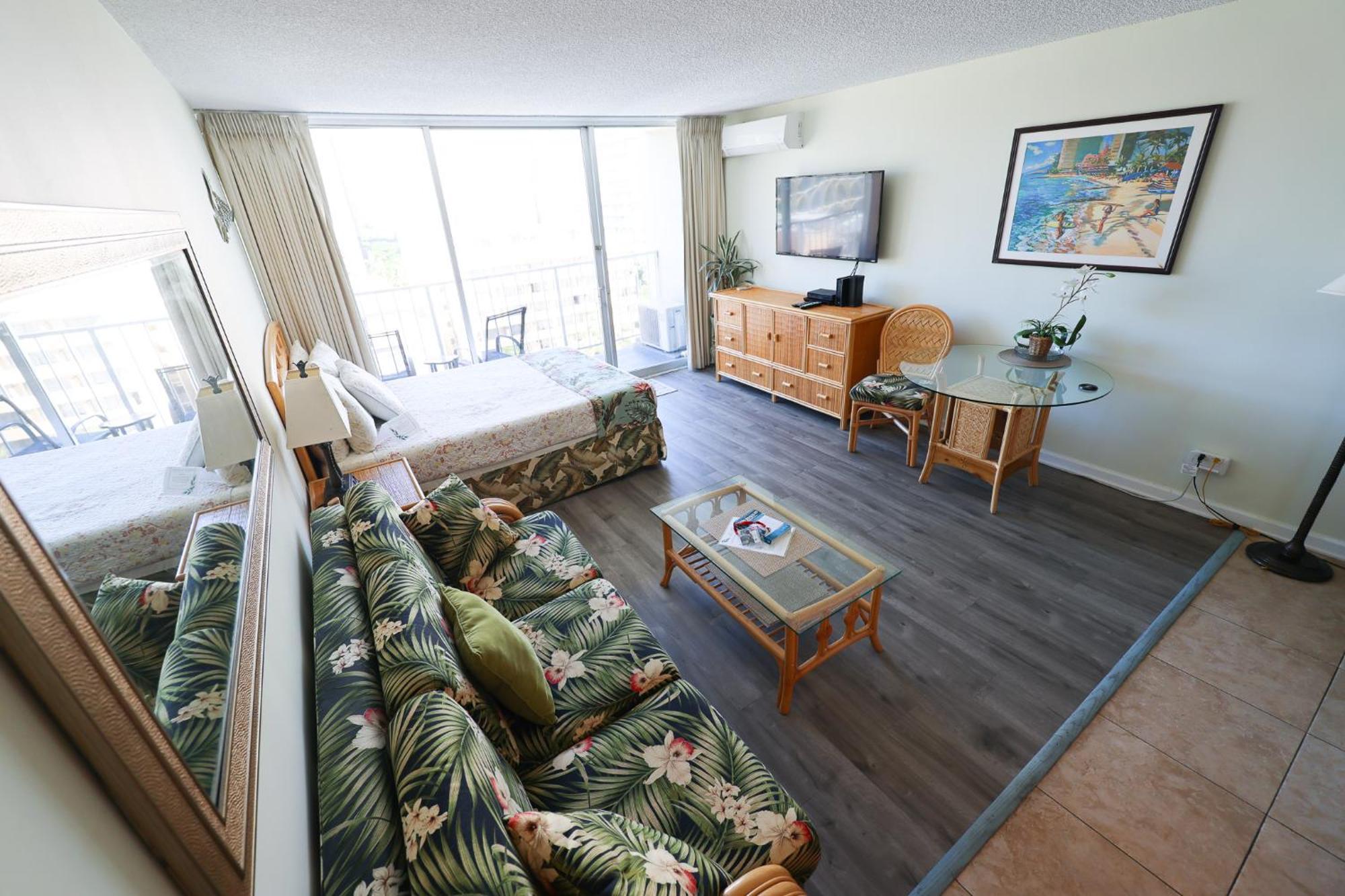 Tropical Studios At Marine Surf Waikiki - Free Parking - Best Location - Full Kitchen - Swimming Pool Honolulu Exterior foto